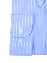 Carica l&#39;immagine nel visualizzatore di Gallery, Camicia azzurra calibrata collo button down con taschino 4430
