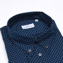 Carica l&#39;immagine nel visualizzatore di Gallery, Camicia blu calibrata collo button down con taschino 4424
