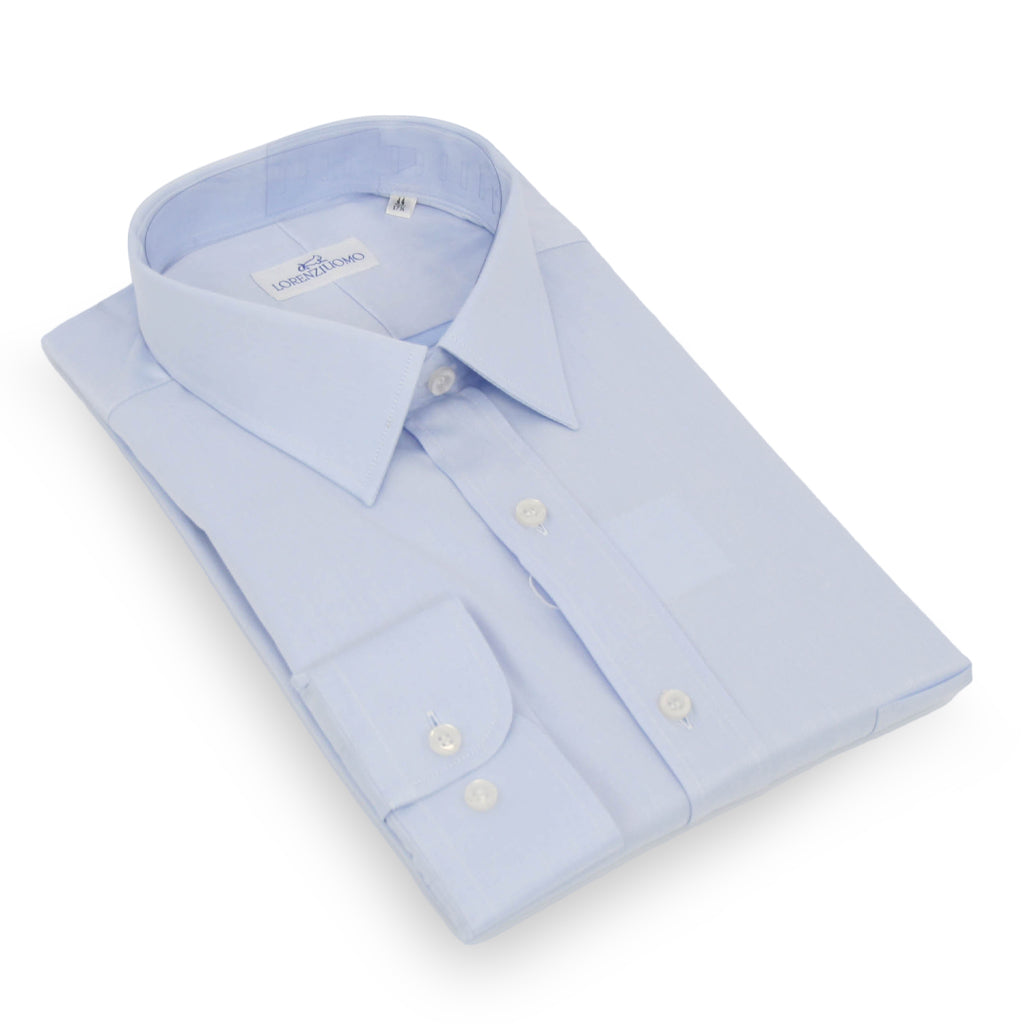 Camicia azzurra calibrata collo classico con taschino 4259