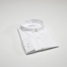 Carica l&#39;immagine nel visualizzatore di Gallery, Camicia bianca calibrata collo button down con taschino 4017
