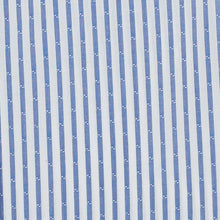 Carica l&#39;immagine nel visualizzatore di Gallery, Camicia azzurra calibrata collo button down con taschino 4020
